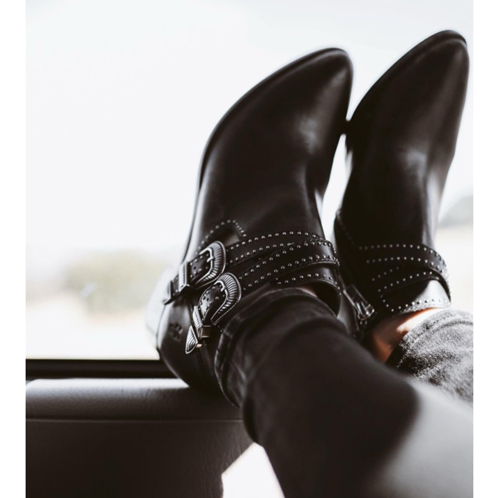 Frye Women's Leather Ray Deco Western Bootie